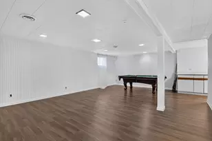 576 Dara James Rd, Des Plaines, IL 60016 - Photo 24
