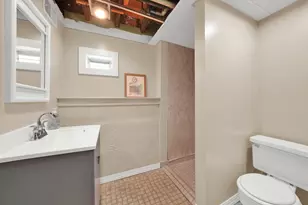 2715 S 61st Ave S, Cicero, IL 60804 - Photo 14