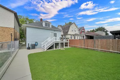 2715 S 61st Avenue S, Cicero, IL 60804 - Photo 18