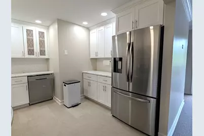 7 Crestview Lane #9, Vernon Hills, IL 60061 - Photo 6