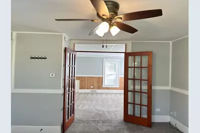 326 Railroad Street #2, Woodstock, IL 60098 - Photo 6