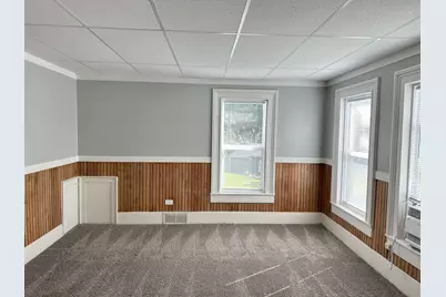 326 Railroad Street #2, Woodstock, IL 60098 - Photo 8