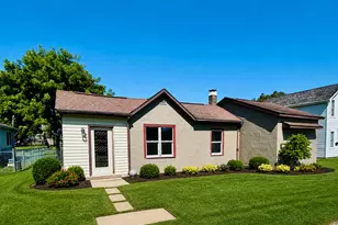 130 S Iowa Ave, Ladd, IL 61329 - Photo 2