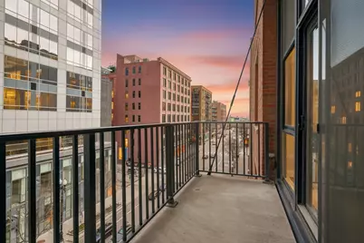 210 S Desplaines Street #402, Chicago, IL 60661 - Photo 14