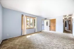 1329 Chippewa Dr, Ottawa, IL 61350 - Photo 12