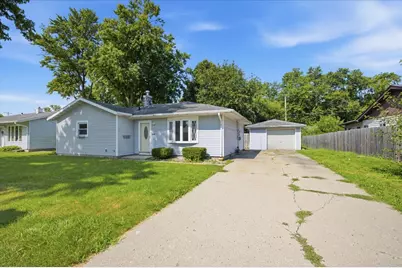 1329 Chippewa Drive, Ottawa, IL 61350 - Photo 4