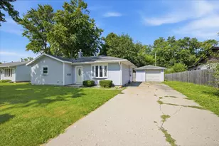 1329 Chippewa Dr, Ottawa, IL 61350 - Photo 4
