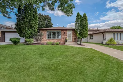 707 Houston Street, Lemont, IL 60439 - Photo 2