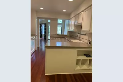 946 Shoreline Road #905, Lake Barrington, IL 60010 - Photo 6
