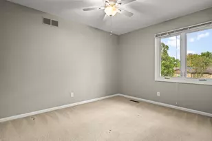 1770 Sweetbriar Ln, Rockford, IL 61107 - Photo 32
