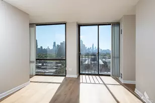 345 W Fullerton Pkwy, Chicago, IL 60614 - Photo 16