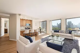 345 W Fullerton Pkwy, Chicago, IL 60614 - Photo 4