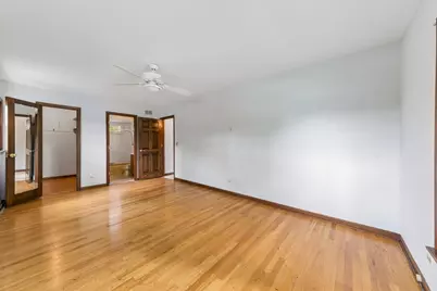 5641 Deerpath Lane, Downers Grove, IL 60516 - Photo 12