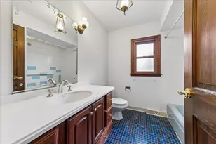5641 Deerpath Ln, Downers Grove, IL 60516 - Photo 22