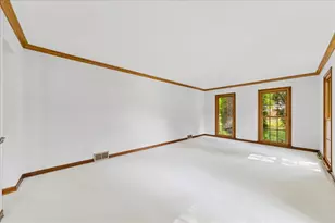 5641 Deerpath Ln, Downers Grove, IL 60516 - Photo 12