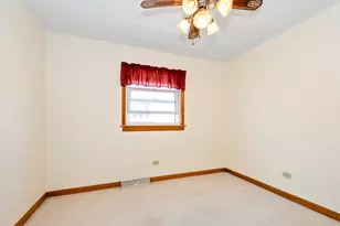 7707 Merrimac Ave, Burbank, IL 60459 - Photo 10