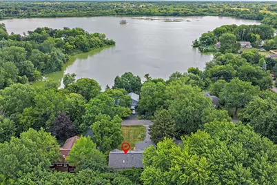910 Division Street, Barrington, IL 60010 - Photo 1