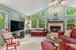 910 Division St, Barrington, IL 60010 - Photo 18