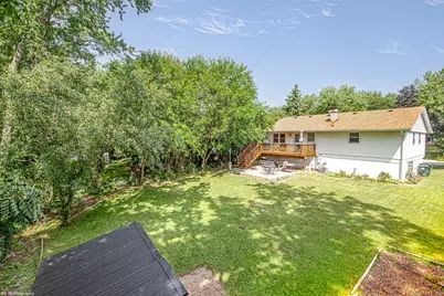 2319 Springhill Lane, Lindenhurst, IL 60046 - Photo 20