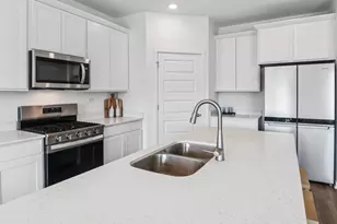 14837 S Parkview Dr, Plainfield, IL 60544 - Photo 6