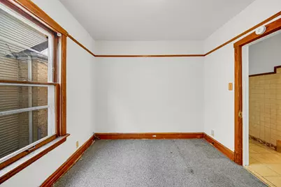 6704 W Albion Avenue W, Niles, IL 60714 - Photo 16