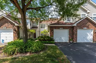 2917 Stockton Ct, Naperville, IL 60564 - Photo 2