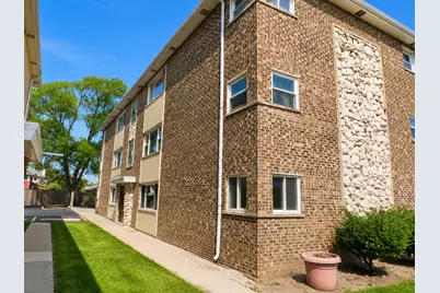 2440 River Road #1E, River Grove, IL 60171 - Photo 2