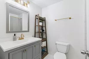 3900 N Claremont Ave, Chicago, IL 60618 - Photo 14