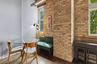 3900 N Claremont Avenue #205, Chicago, IL 60618 - Photo 8