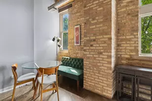 3900 N Claremont Ave, Chicago, IL 60618 - Photo 8