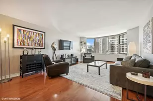535 N Michigan Ave, Chicago, IL 60611 - Photo 2