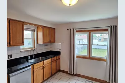 4236 N Odell Avenue, Norridge, IL 60706 - Photo 4