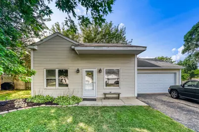 800 Newport Drive, Island Lake, IL 60042 - Photo 1