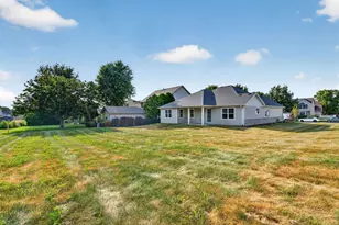 24621 Kaylee St, Shorewood, IL 60404 - Photo 22