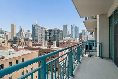 340 W Superior Street #1201, Chicago, IL 60654 - Photo 16