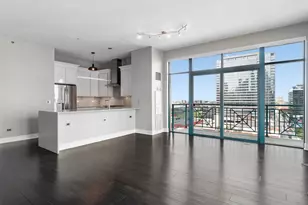 340 W Superior St, Chicago, IL 60654 - Photo 6