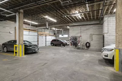 6555 W North Avenue #301, Oak Park, IL 60302 - Photo 20