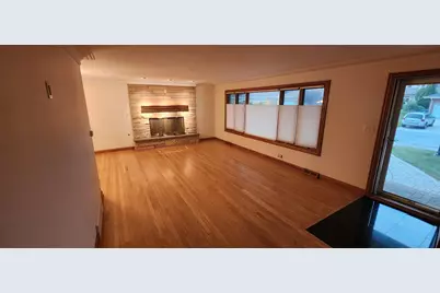7952 Balmoral Avenue, Norwood Park Township, IL 60656 - Photo 10