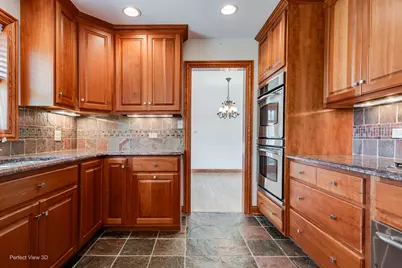7952 Balmoral Avenue, Norwood Park Township, IL 60656 - Photo 4