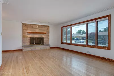 7952 Balmoral Avenue, Norwood Park Township, IL 60656 - Photo 8