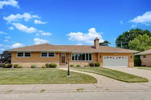 7952 Balmoral Ave, Norwood Park Township, IL 60656 - Photo 1