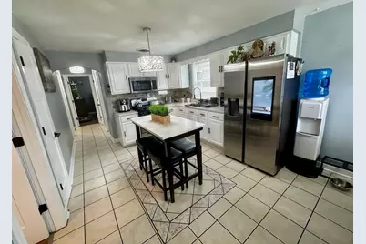 10806 S Avenue O, Chicago, IL 60617 - Photo 20