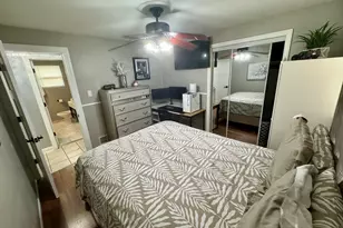 10806 S Avenue O, Chicago, IL 60617 - Photo 10