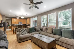 3809 Saratoga Dr, Joliet, IL 60435 - Photo 8