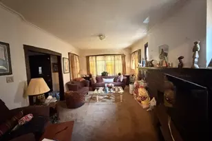 7834 S Paxton Ave, Chicago, IL 60649 - Photo 2