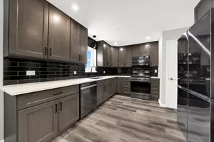 10320 Laramie Ave, Oak Lawn, IL 60453 - Photo 6