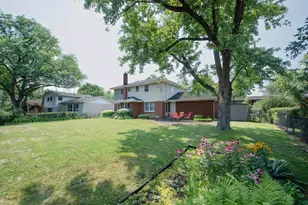 257 Beau Dr, Des Plaines, IL 60016 - Photo 30