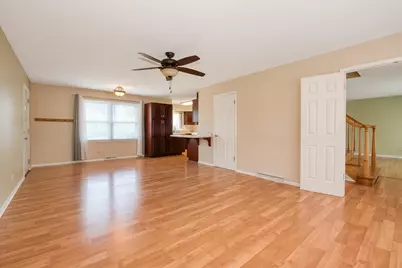 257 Beau Drive, Des Plaines, IL 60016 - Photo 6