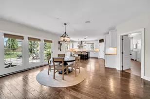 27 Rainier Cir, South Barrington, IL 60010 - Photo 14