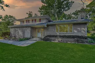 4705 Wild Cherry Rd, Crystal Lake, IL 60012 - Photo 1